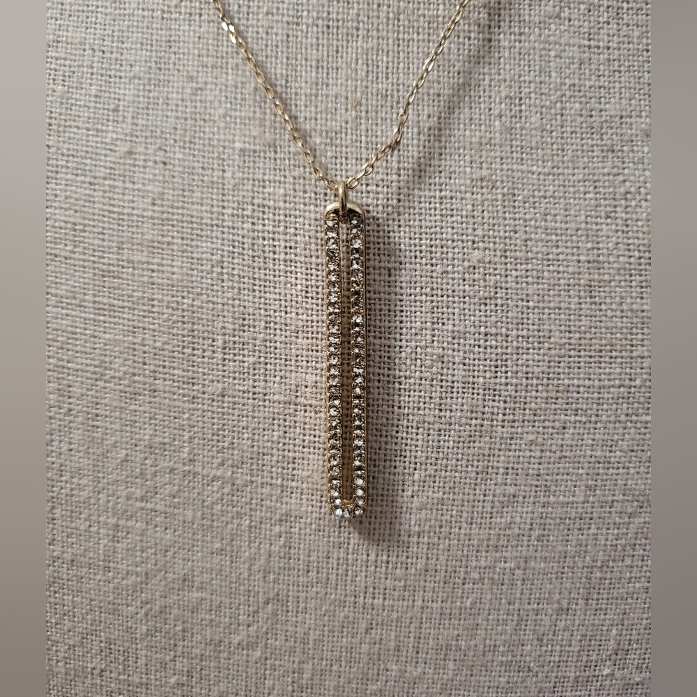 Banana Republic necklace